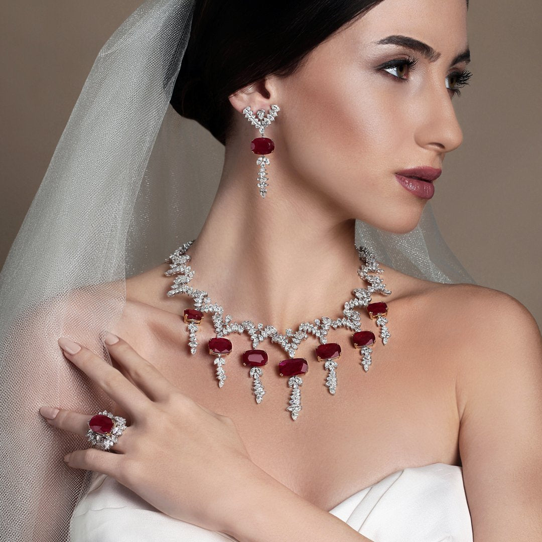 The Statement of Ruby & Diamond Layer Set