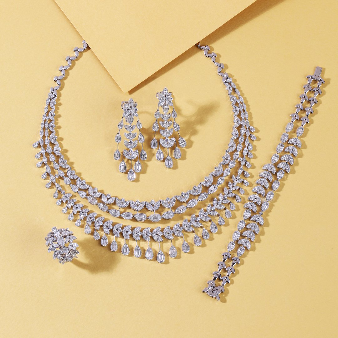 À la mode Baguette Diamond Set