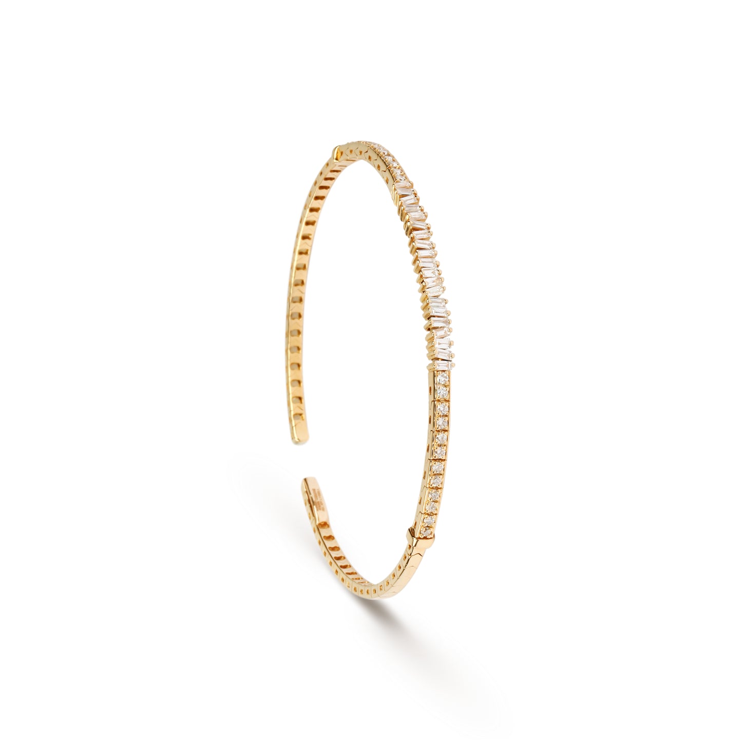 Baguettes & Round Cut Diamond Cuff