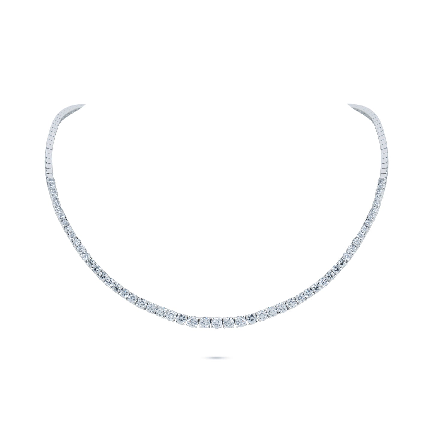 5.78 Carats Diamond Tennis Necklace