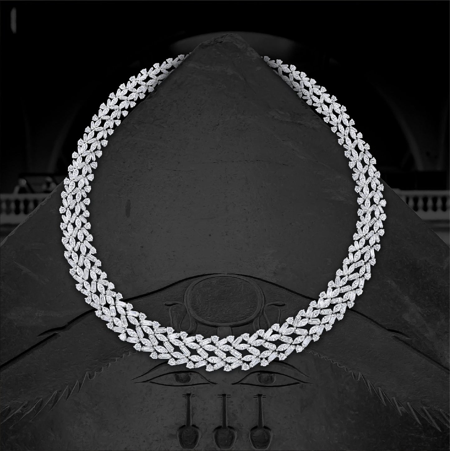 Necklaces with diamonds in UAE | Buy necklace online in Saudi Arabia