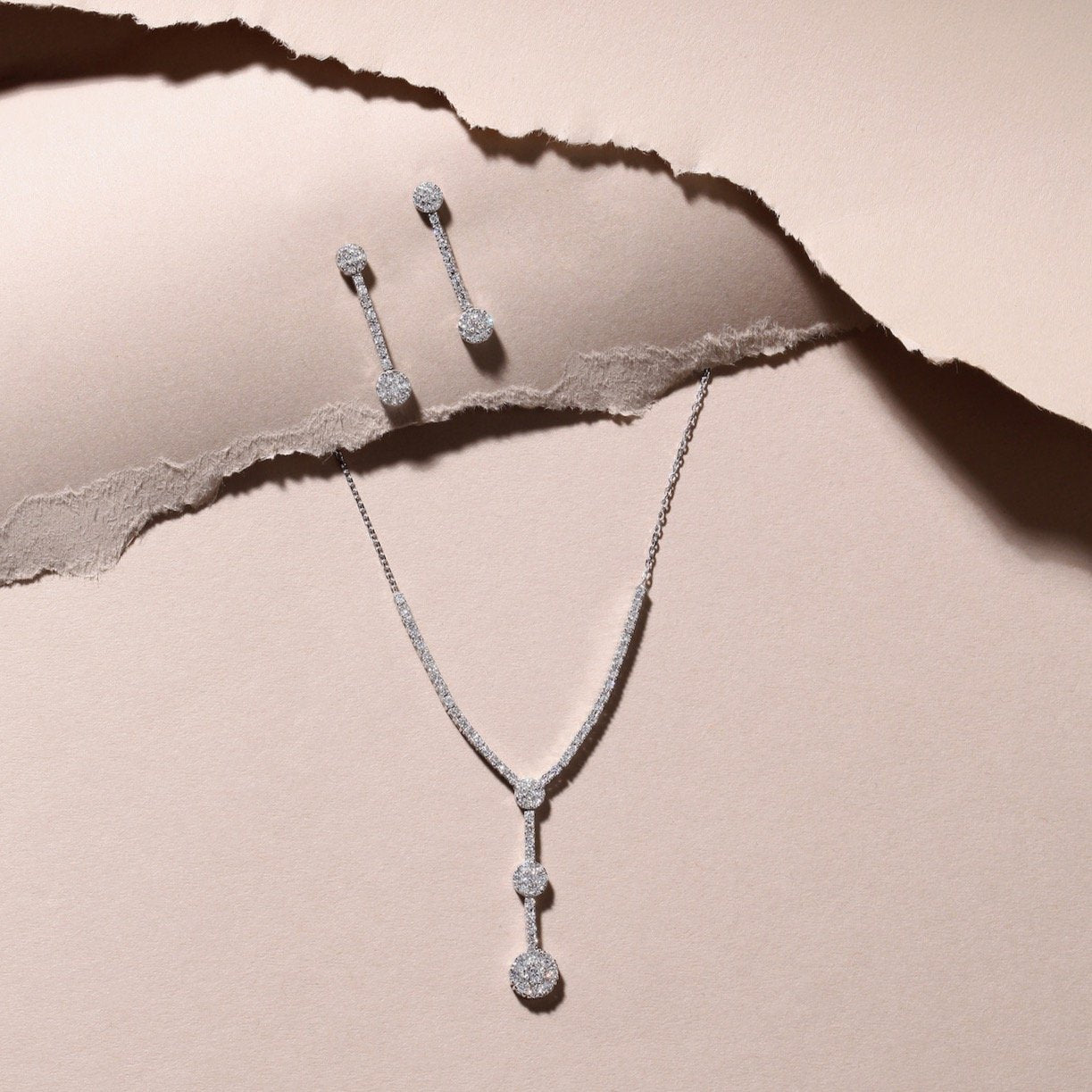 Illusion Diamond Necklace | Diamond necklace | Buy Necklace Online