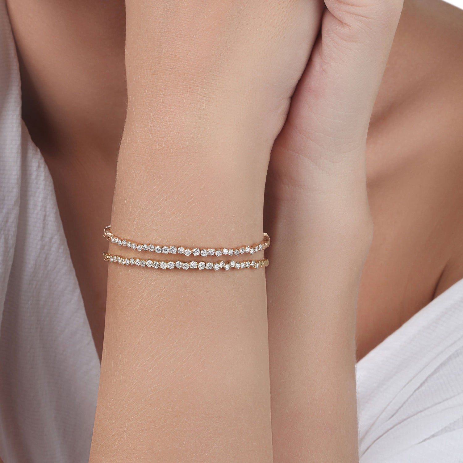 Bridal jewelery set in Dubai | Tennis bracelet in Saudi Arabia