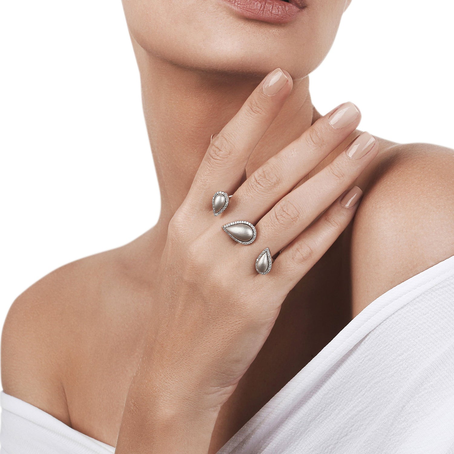 White Gold & Diamonds Ring | Best Jewellery Online | Buy Rings Online