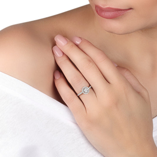 Framed Diamond Ring | best engagement rings | diamond jewelers | diamond rings for women