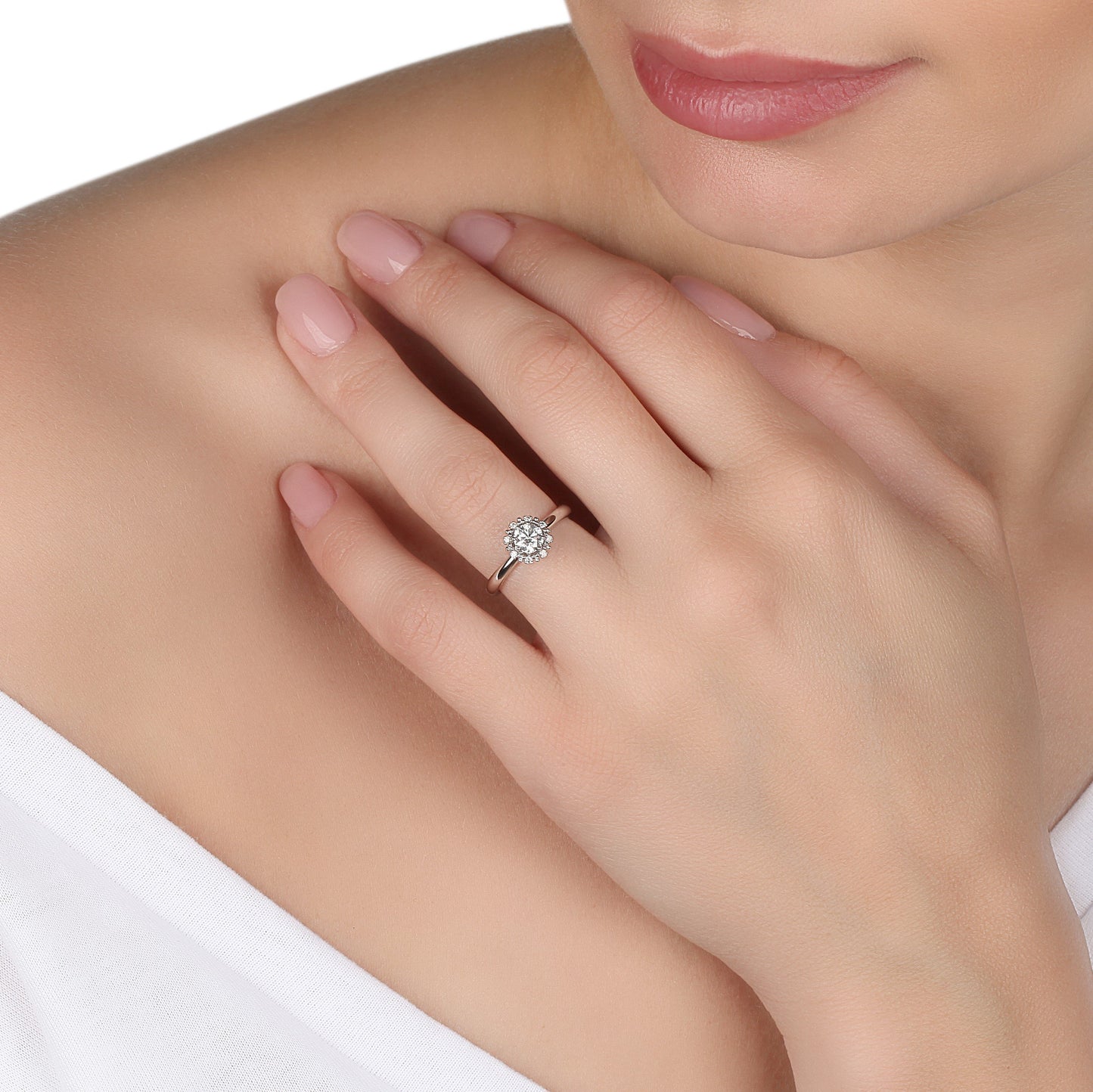 Framed Diamond Ring | diamond engagement ring | diamond solitaire ring
