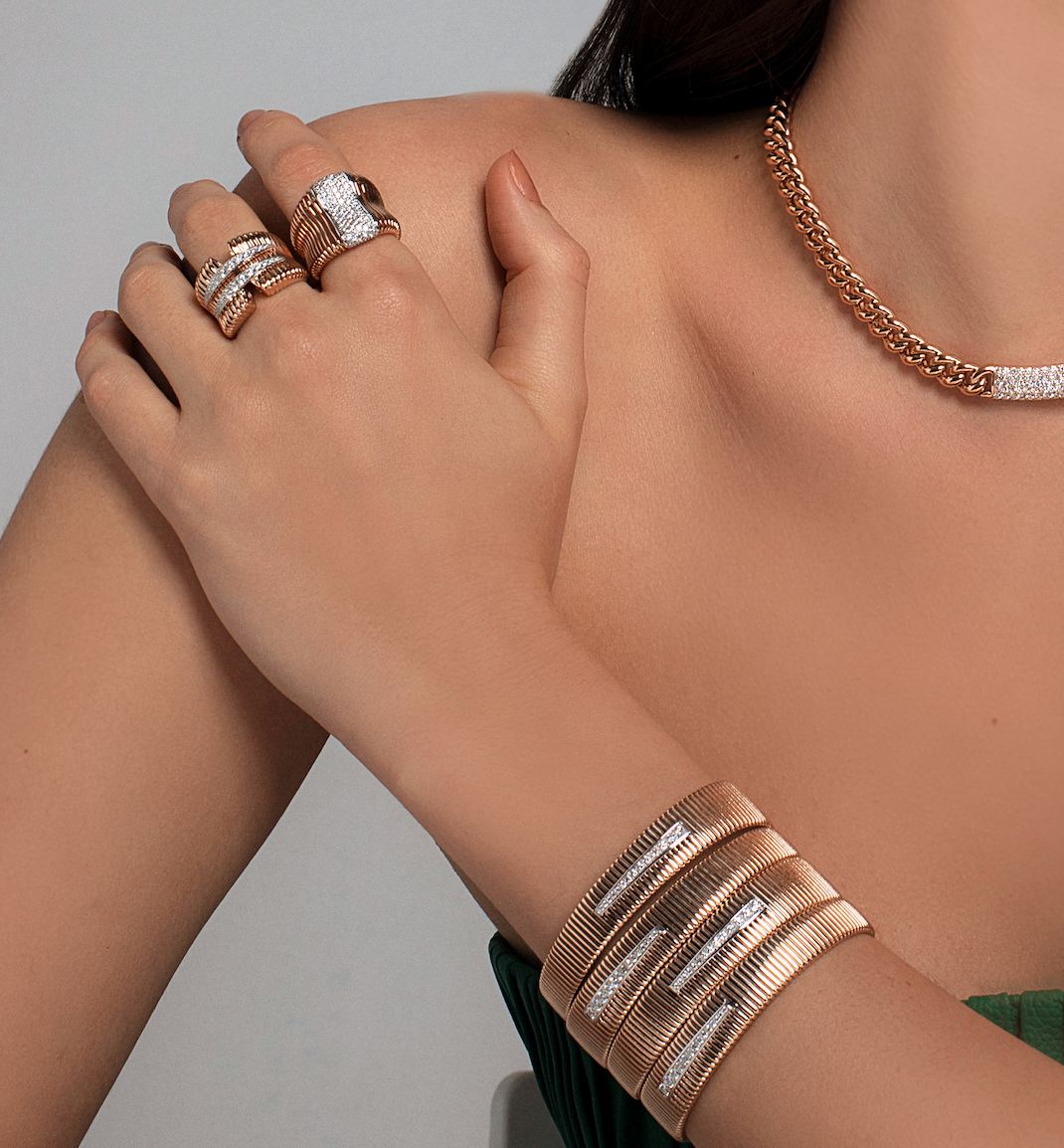 Two-Tone Diamond Stripped Band | jewelry online store | diamond rings