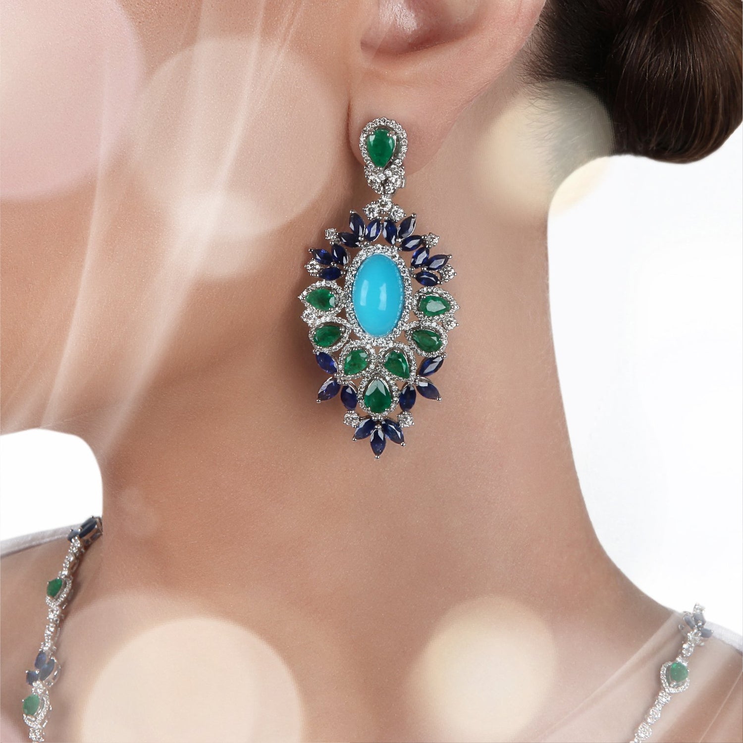 Diamond earring in Saudi Arabia | best jewelry stores in Kuwait